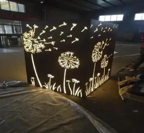 君山耐候钢灯箱